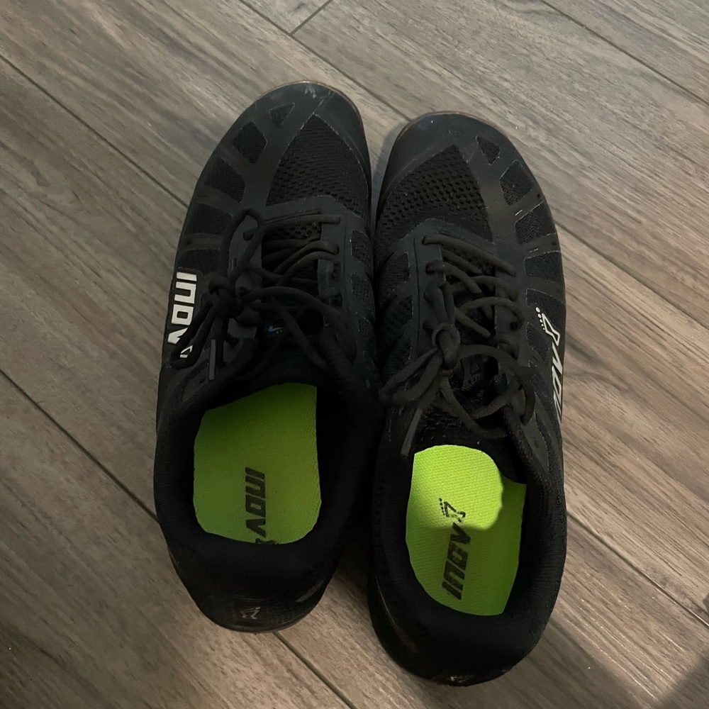 Inov 8 f lit 235 v3